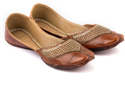 

Tashi Jutis for Women's Jutis For Women(Brown, Gold