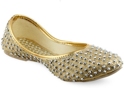 

Vaniya Jutis For Women(Gold, Golden