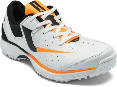 

Jazba Zor Cricket Shoes For Men(Multicolor, Orange black