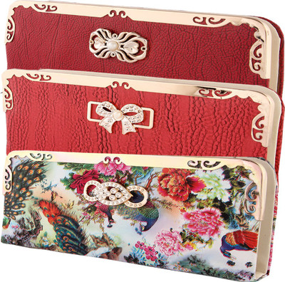 

Hardys Party Multicolor Clutch
