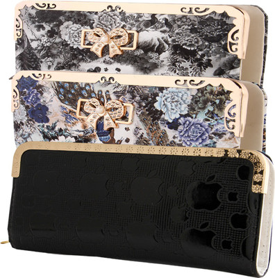 

Hardys Party Multicolor Clutch