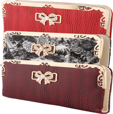 

Hardys Party Multicolor Clutch
