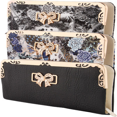 

HS COLLECTION Casual Multicolor Clutch