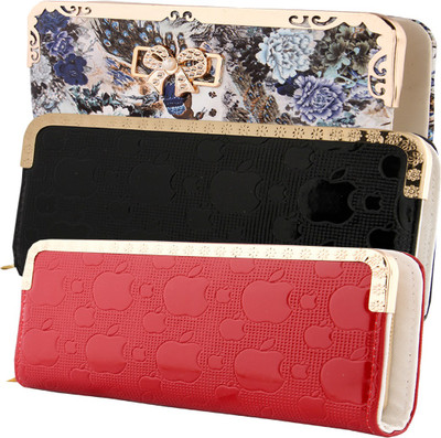 

Hardys Party Multicolor Clutch