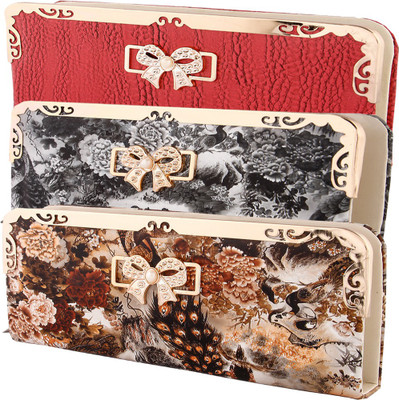 

Hardys Party Multicolor Clutch