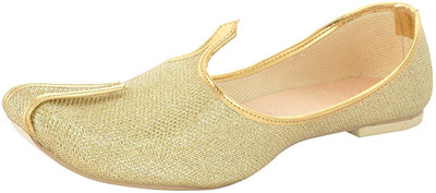 Ramraj Men Synthetic Wedding Mojari Casuals For Men(Gold