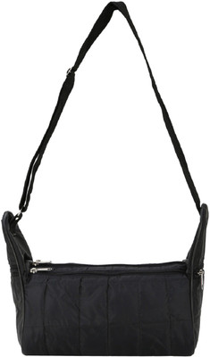 

SuiDhaga Sling Bag(Black)