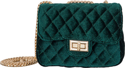 

peaubella Women Evening/Party Green Velvet Sling Bag