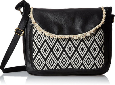 

Kanvas Katha KKSMX006 Sling Bag(Black, 5)