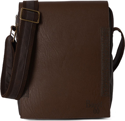 

Baggit Messenger Bag(Brown)