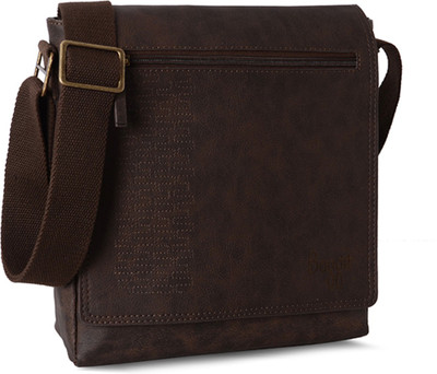 

Baggit Messenger Bag(Brown)