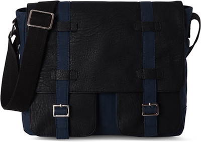 

Baggit Messenger Bag(Blue)