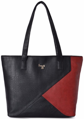 

Baggit Shoulder Bag(Black)