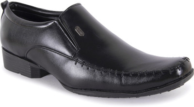 

Action AC-25 Slip On Shoes For Men(Black, Ac-25-black