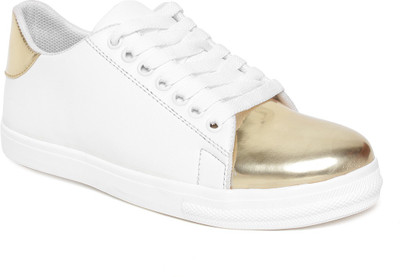 

Vendoz Casuals For Women(White