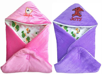 

Brandonn HOODED AND PRINTED FOAM FILLED , WELCROW STITCHED COMFORT AND SAFETY Sleeping Bag(Multicolor, Move;pink