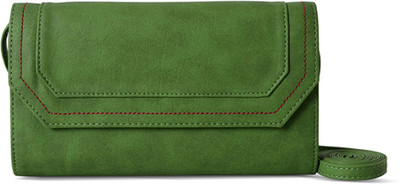 

Baggit Women Casual Green PU Sling Bag