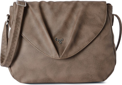 

Baggit Women Casual Beige PU Sling Bag