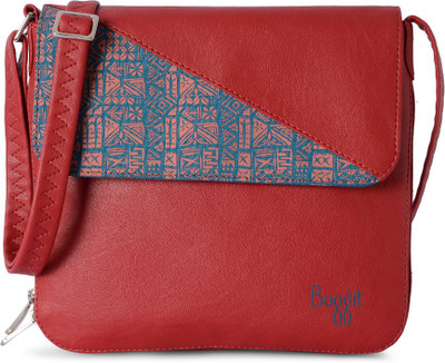 

Baggit Women Casual Red PU Sling Bag