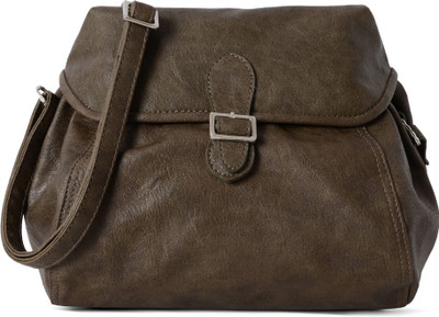 

Baggit Women Casual Brown PU Sling Bag