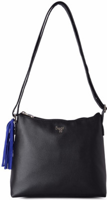 

Baggit Women Casual Black PU Sling Bag