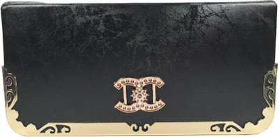 

Bizarre Vogue Party Black Clutch