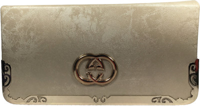 

Bizarre Vogue Party Beige Clutch