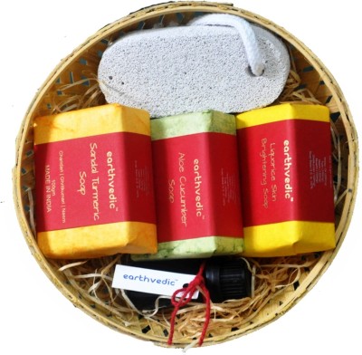 

Earthvedic Gift set of handmade soaps (Sandal Turmeric+ Aloe Cucumber+ Liquorice+10ml Essential Oil) Combo Set(Set of 5)