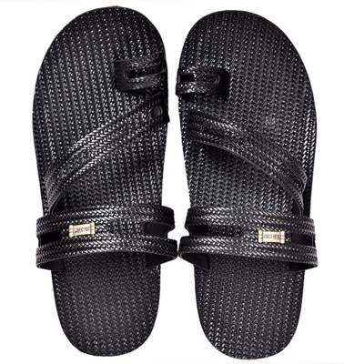 

Brotherss Men Black Casual