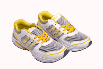 

TRIQER 753 WHITE Training & Gym Shoes For Men(White
