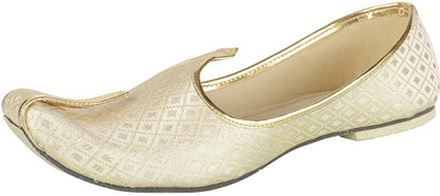 

Ramraj Men Synthetic Wedding Mojari Jutis For Men(Silver