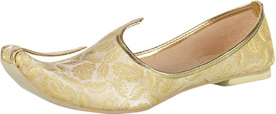 

Ramraj Men Synthetic Wedding Mojari Jutis For Men(Gold