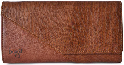 

Baggit Casual Brown Clutch