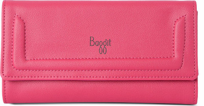 

Baggit Casual Pink Clutch
