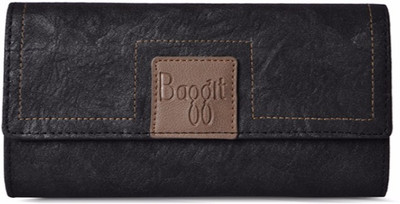 

Baggit Casual Black Clutch