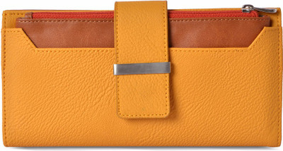 

Baggit Casual Yellow Clutch