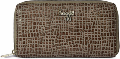 

Baggit Casual Grey Clutch