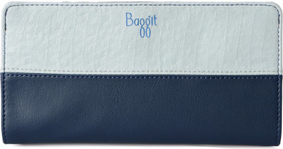 

Baggit Casual Blue Clutch