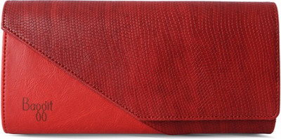 

Baggit Casual Red Clutch