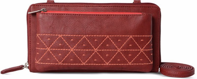 

Baggit Casual Red Clutch