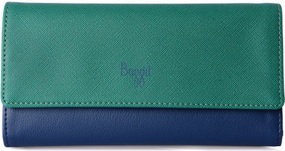 

Baggit Casual Green Clutch