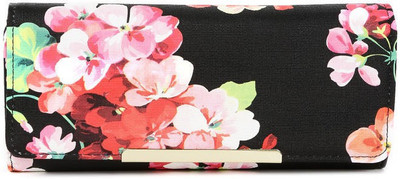 

Addons Casual Black Clutch