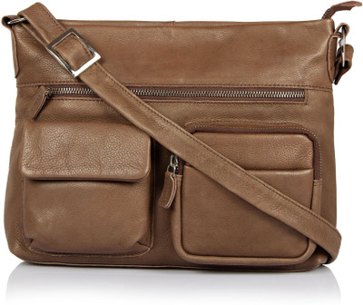 

Leather Zentrum Shoulder Bag(Brown)