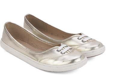 Carlton London CLL-4011 Sneakers For Women(Gold