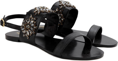 

Carlton London Women BLACK Flats