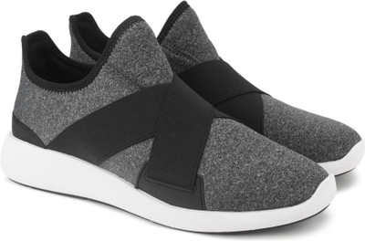 

ALDO CARTYVILLE Sneakers For Men(Black, 90