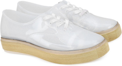 

Carlton London Casual Casuals For Women(White
