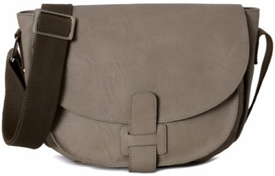 

Baggit Women Beige PU Sling Bag