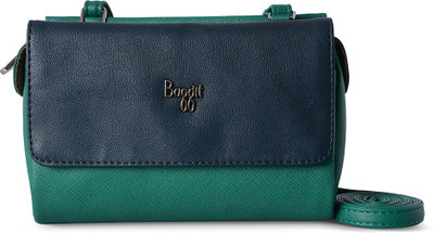 

Baggit Women Casual Green, Blue Leatherette Sling Bag, Blue;green