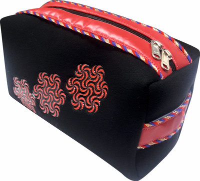 

Ace Trends Cosmetic Pouch(Black)